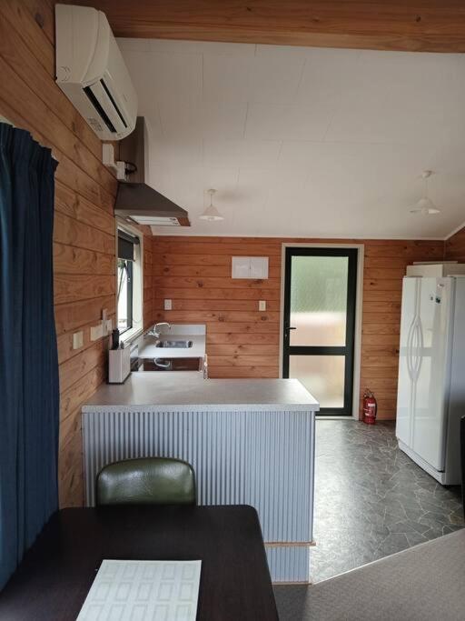 Manapouri Beech Haven Villa Exterior photo